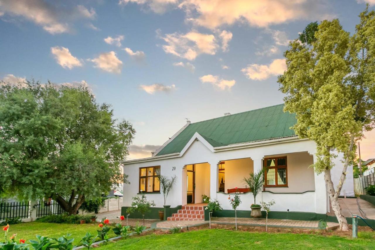 Ravenscliff Villa Oudtshoorn Zewnętrze zdjęcie